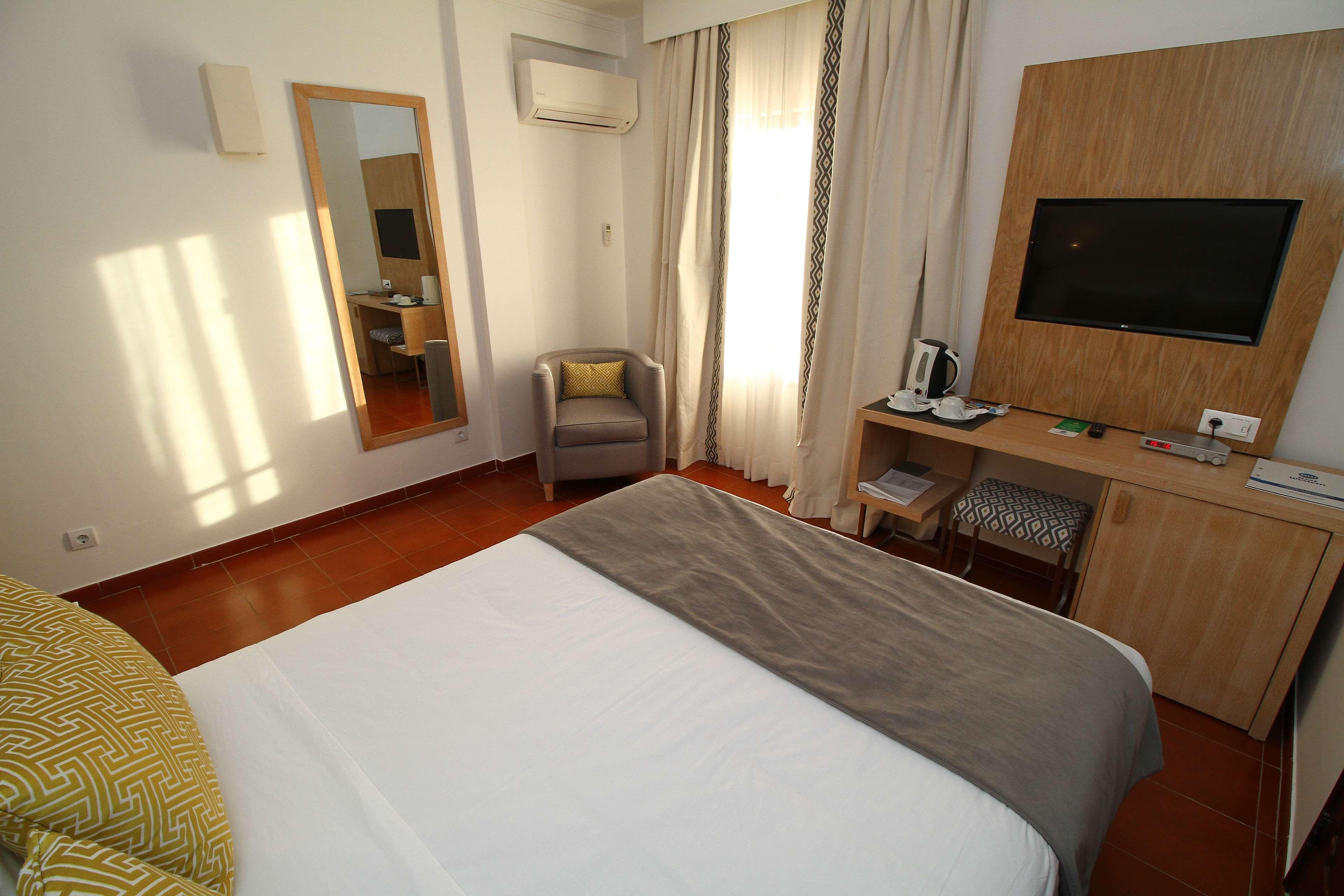 Best Western Hotel Dom Bernardo Faro Luaran gambar