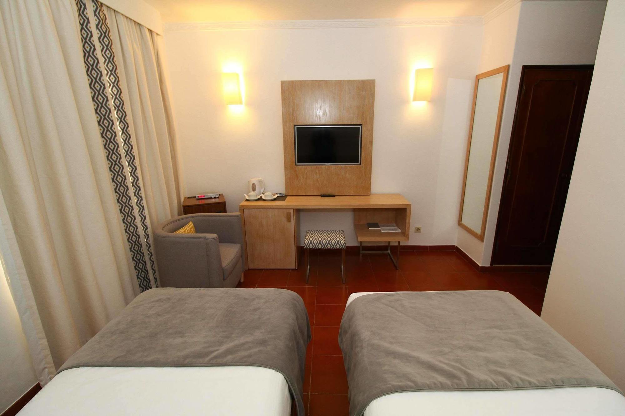 Best Western Hotel Dom Bernardo Faro Luaran gambar